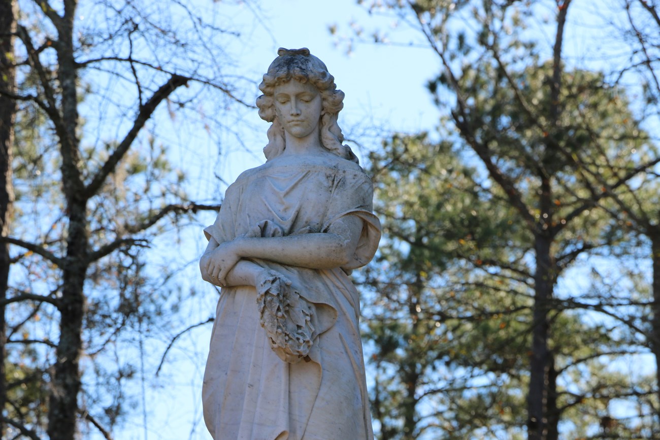Image of the Women's Monument