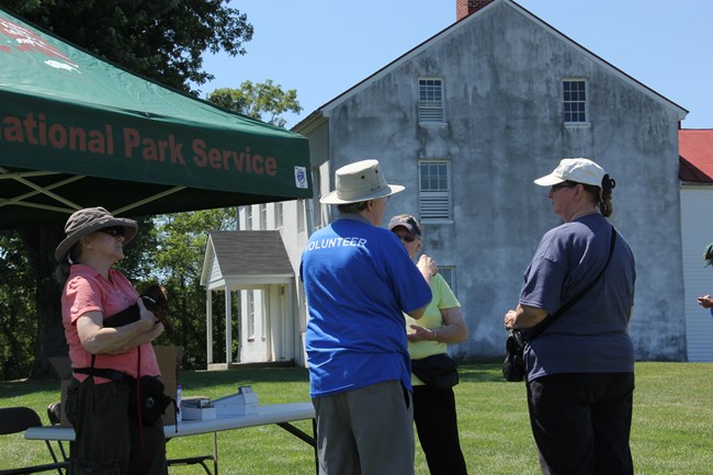 Monocacy National Battlefield Volunteer assisting visitors