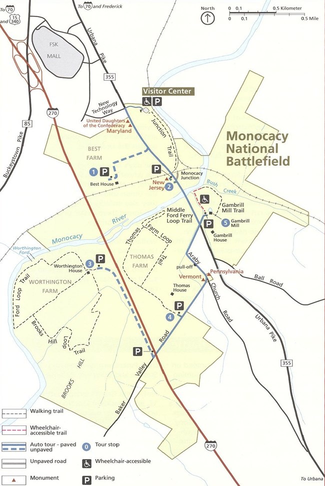 Map of park boundaries with trails and buildings shown.