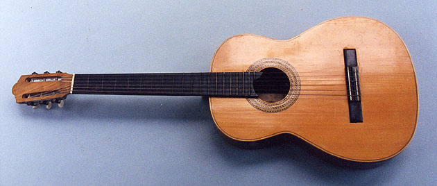 An image Carl Sandburg's guitar