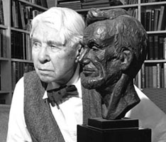 Sandburg and Lincoln Bust
