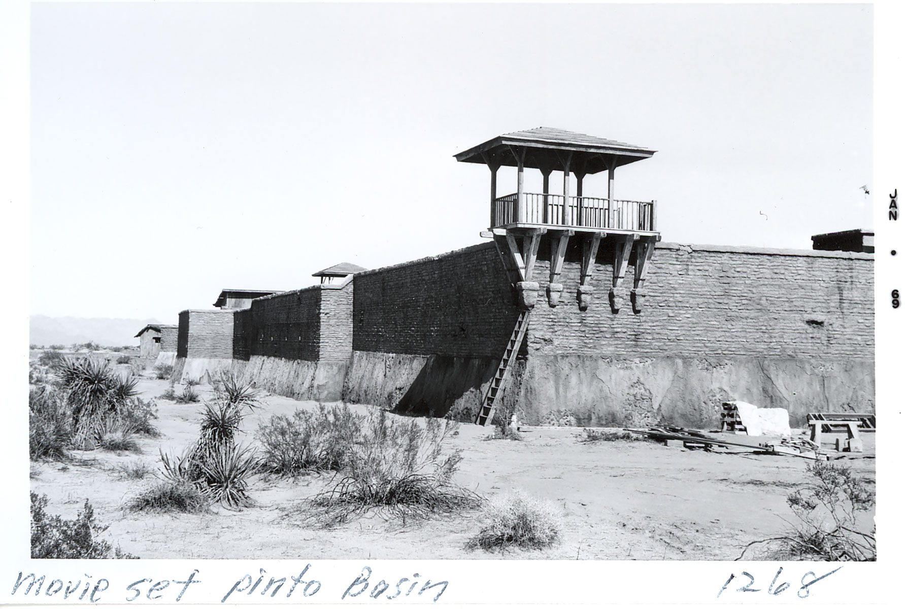 Movie set, Pinto Basin
