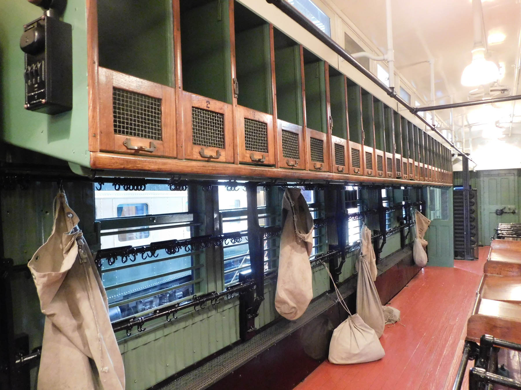 Louisville & Nashville Post Office Car