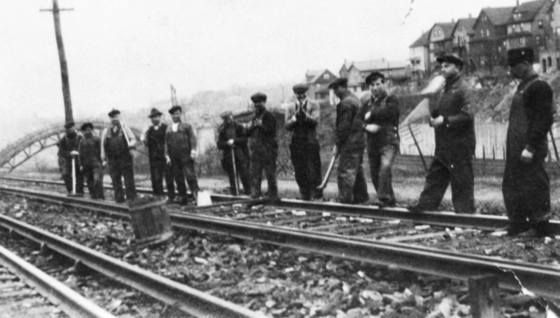 Track work crew