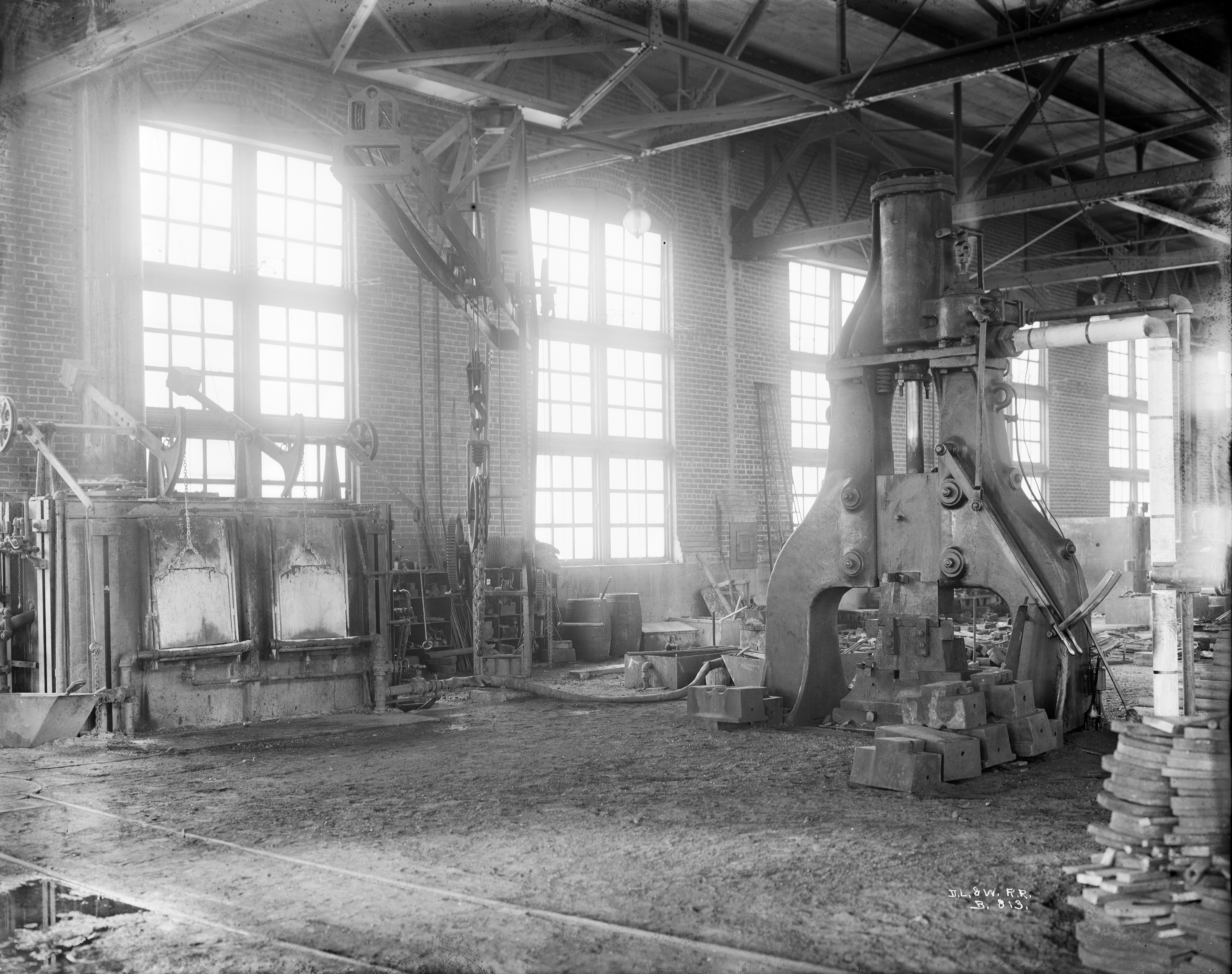 Forge Shop interior, Delaware, Lackawanna, and Western Railroad