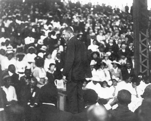 Booker T. Washington on his last southern tour in Louisiana