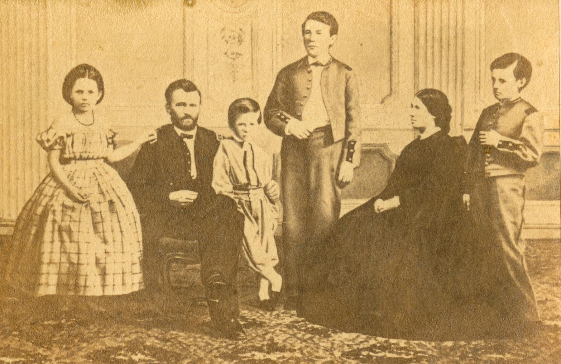 Carte-de-Visite, Grant and Family