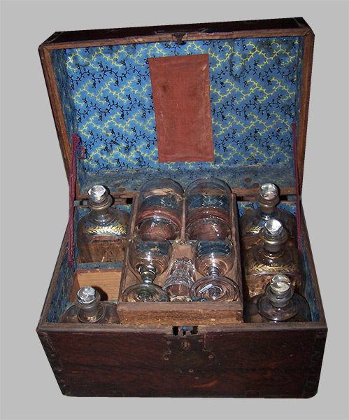 Image of Liquor Chest
