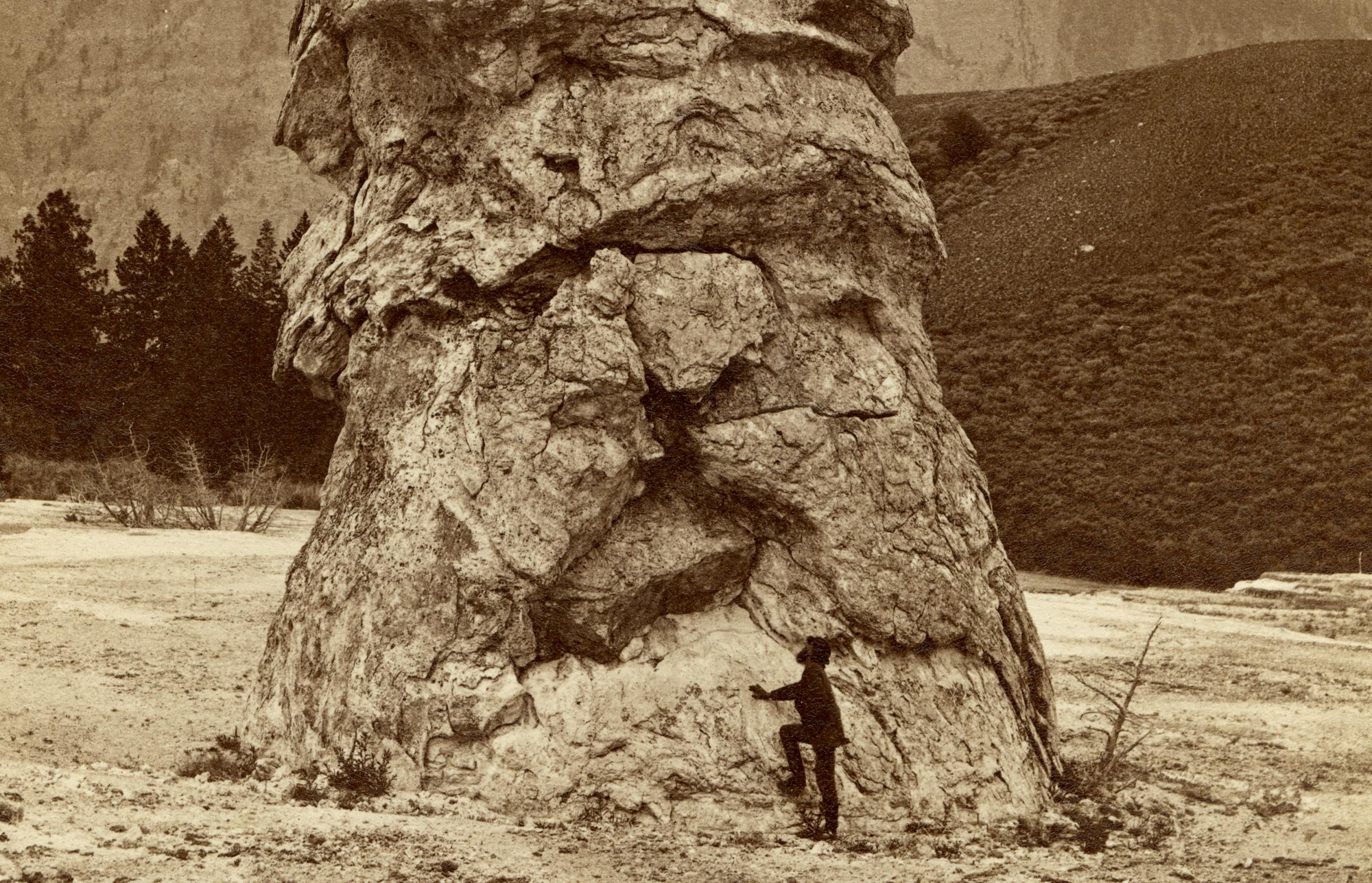 Liberty Cap, Mammoth Hot Springs