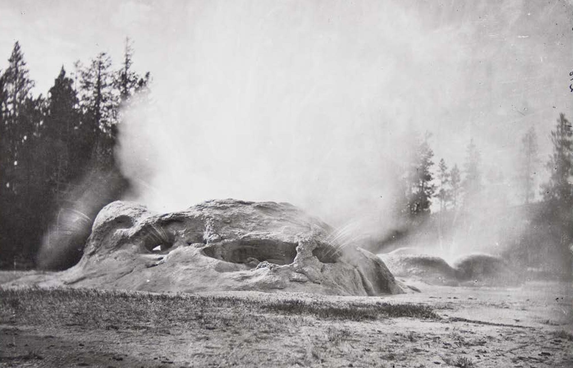 Grotto Geyser