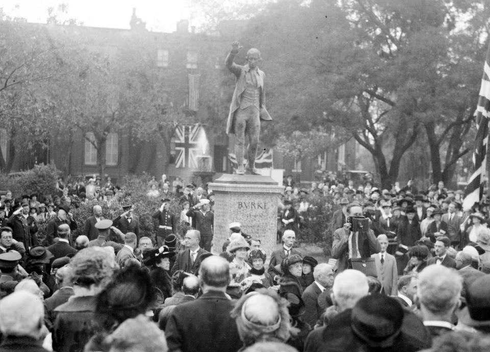 Statue of Edmund Burke