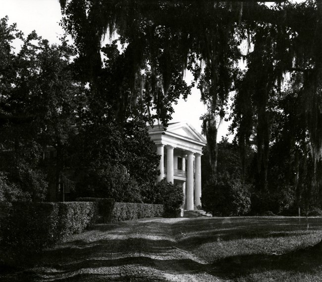 Driveway leading to the Melrose mansion
