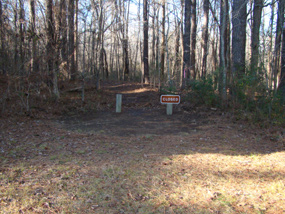 The trail leading to the Tupelo bicycle only campground. The trail leading to the Tupelo bicycle only campground.