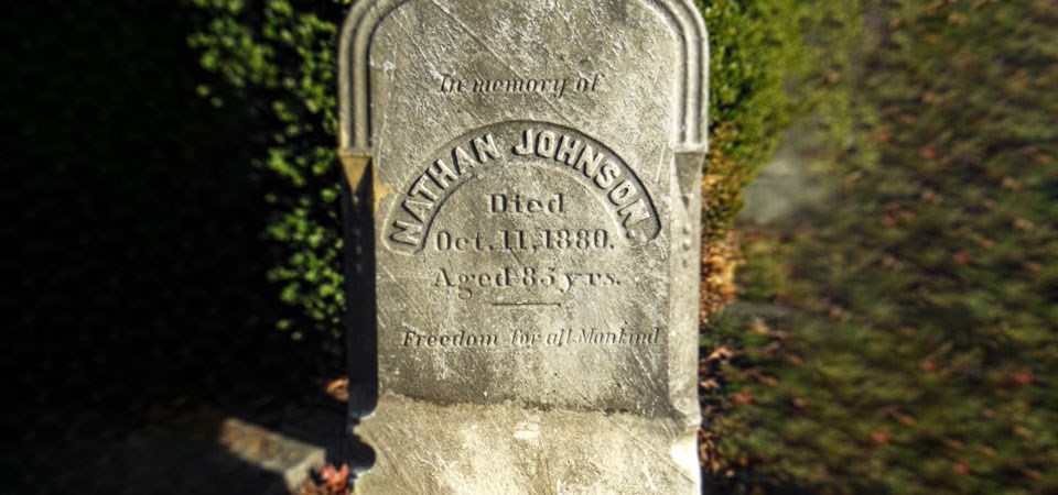 Close up picture of Nathan Johnsons headstone