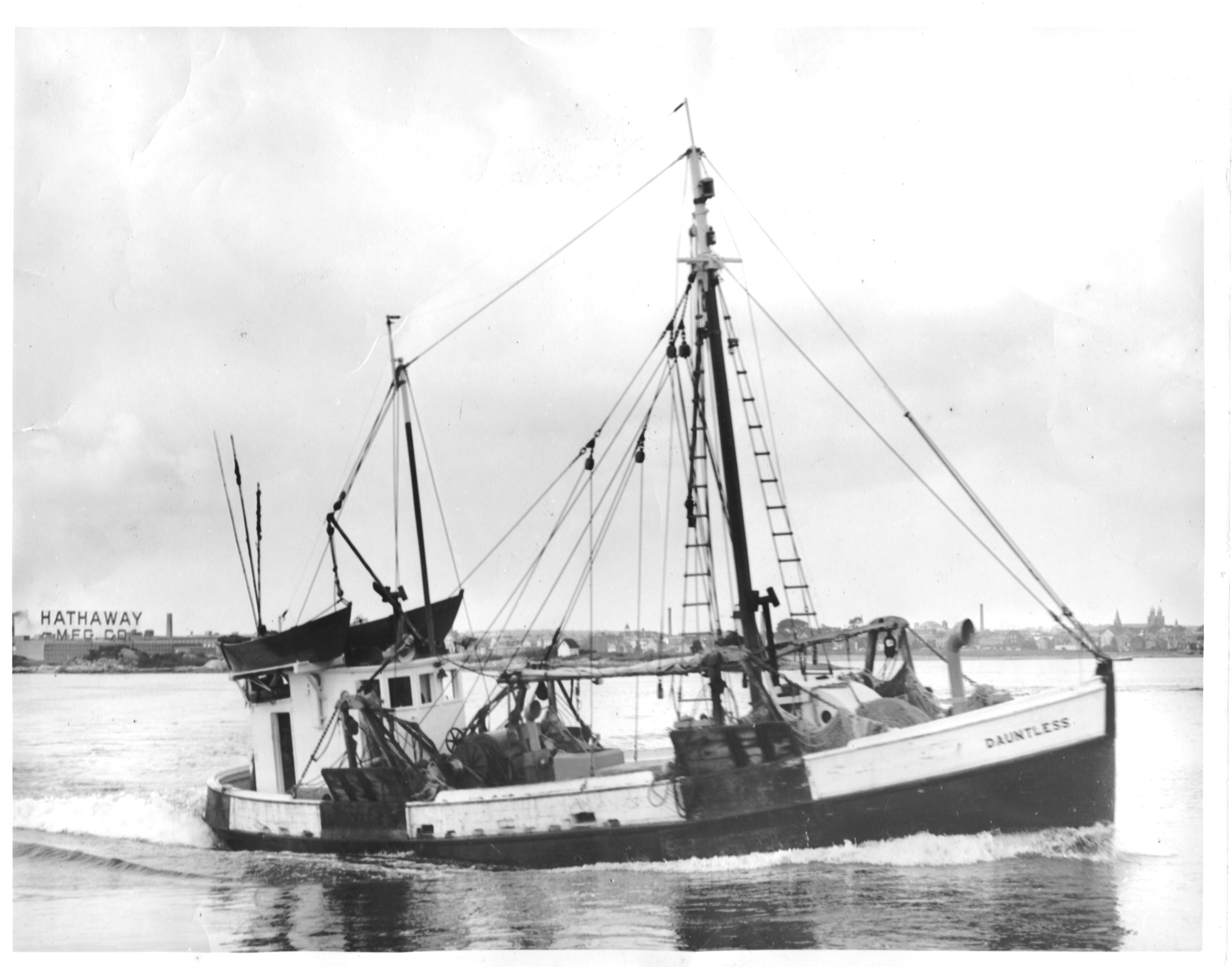 Dauntless 1950 Dec 2013
