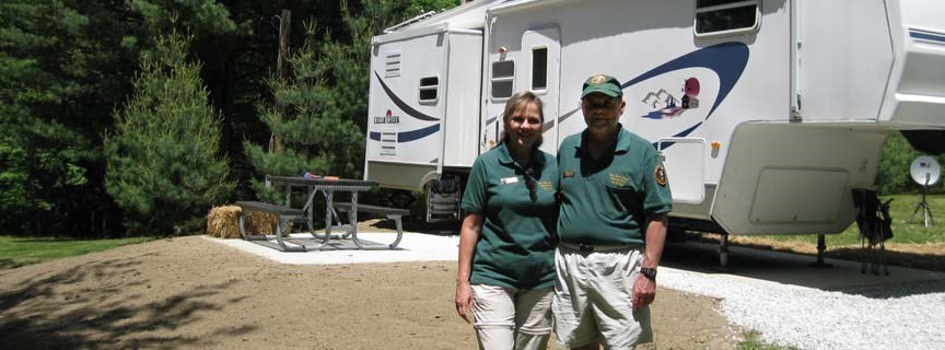 volunteers by their RV at Grandview volunteers by their RV at Grandview