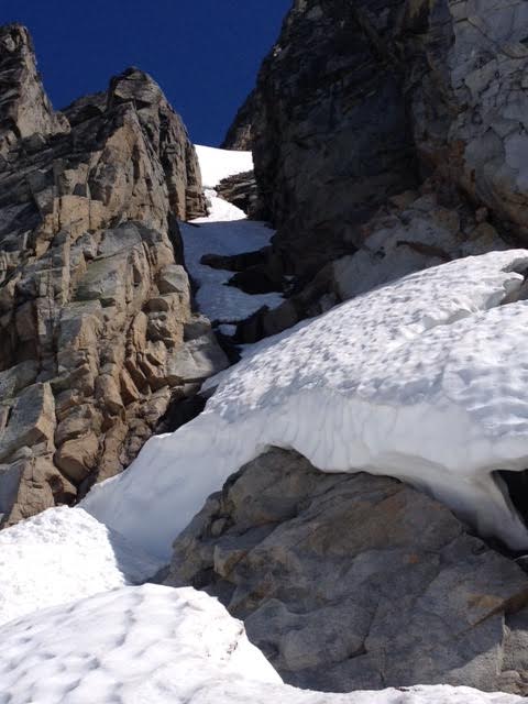 Snow gully accessing SW Ridge of Sharkfin Tower