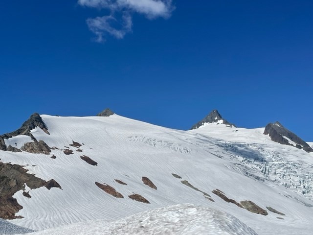 8-14 sulphide summit pyramid