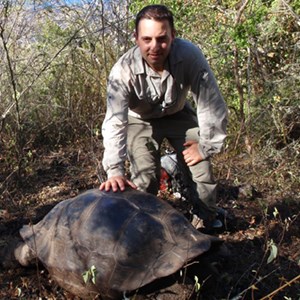 Michael Russello and Tortoise ©Michael Russello