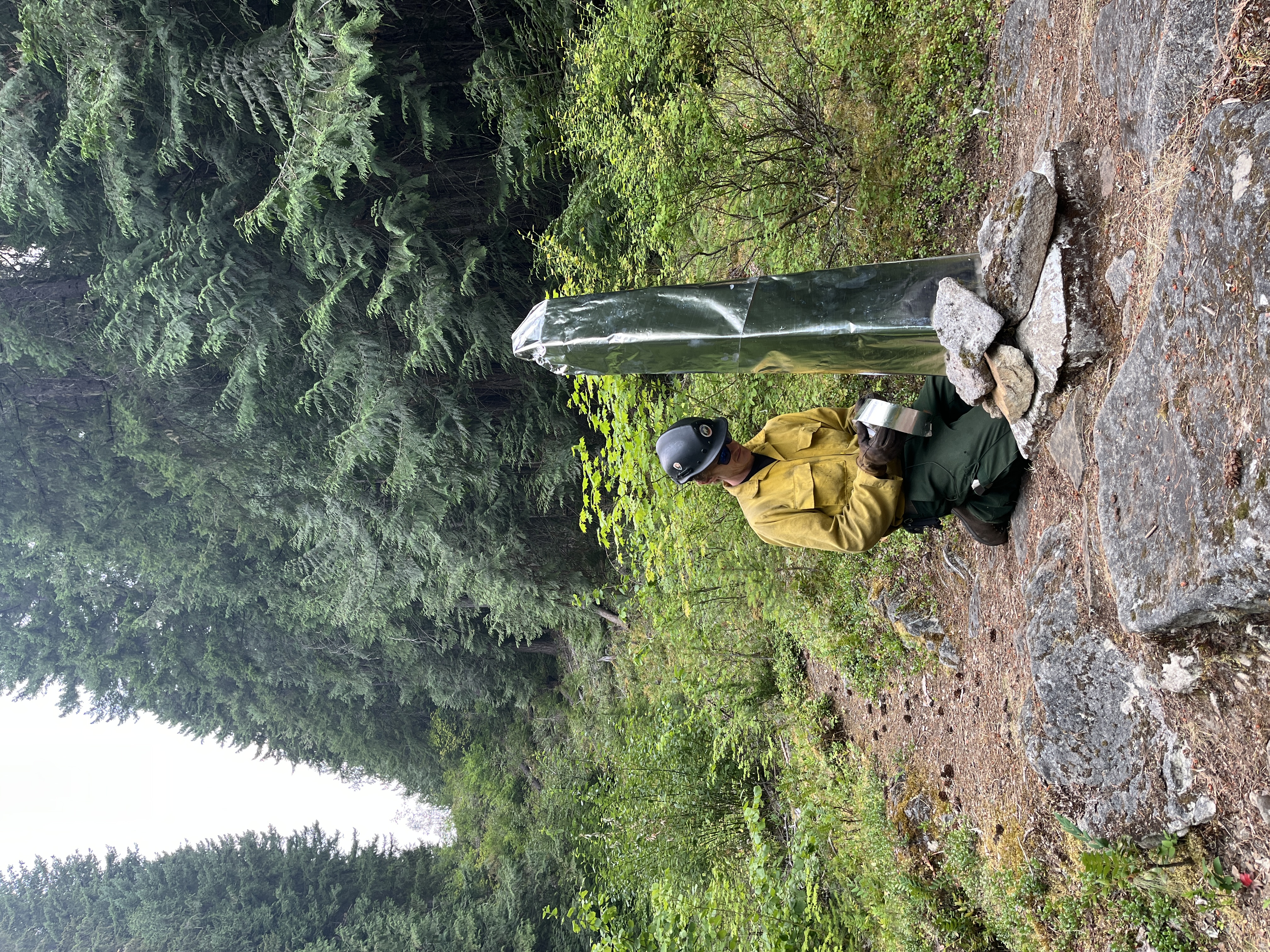 Firefighter wraps obelisk
