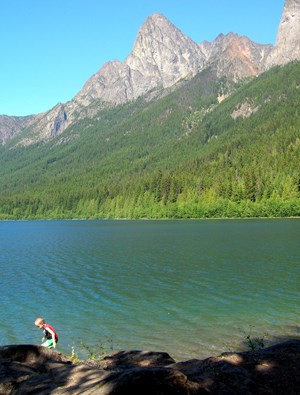 Hozomeen Lake and peak, as seen from the camp. Image: NPS/Christina Thompson