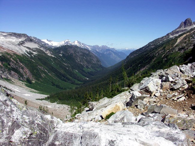Thunder Creek Valley from Park Creek Pass