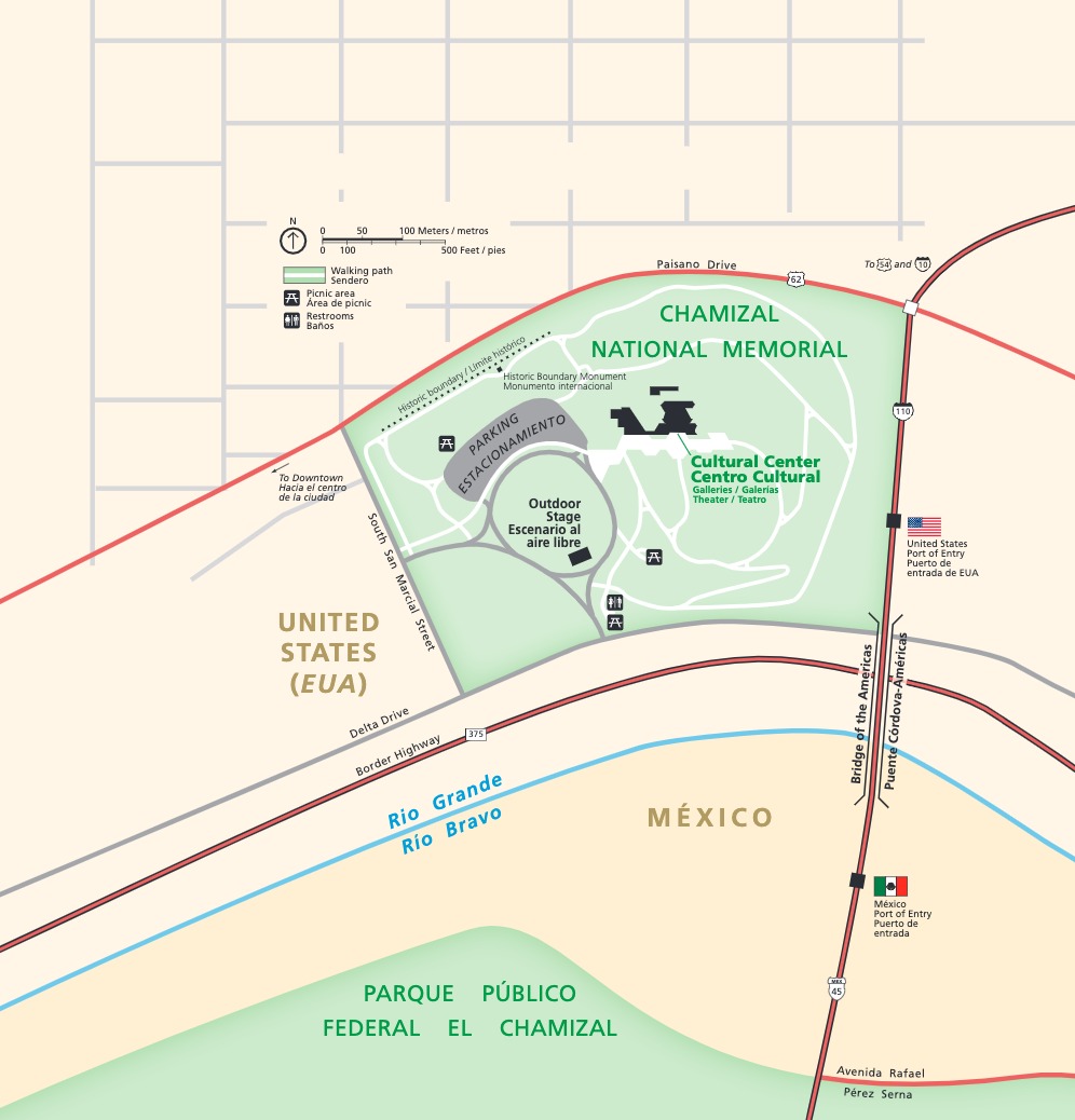 Map of Chamizal National Memorial in Texas. The edges of the park are shaded in green, and roads are represented with red lines. The United States (EUA) is shown in beige and México is pale yellow.