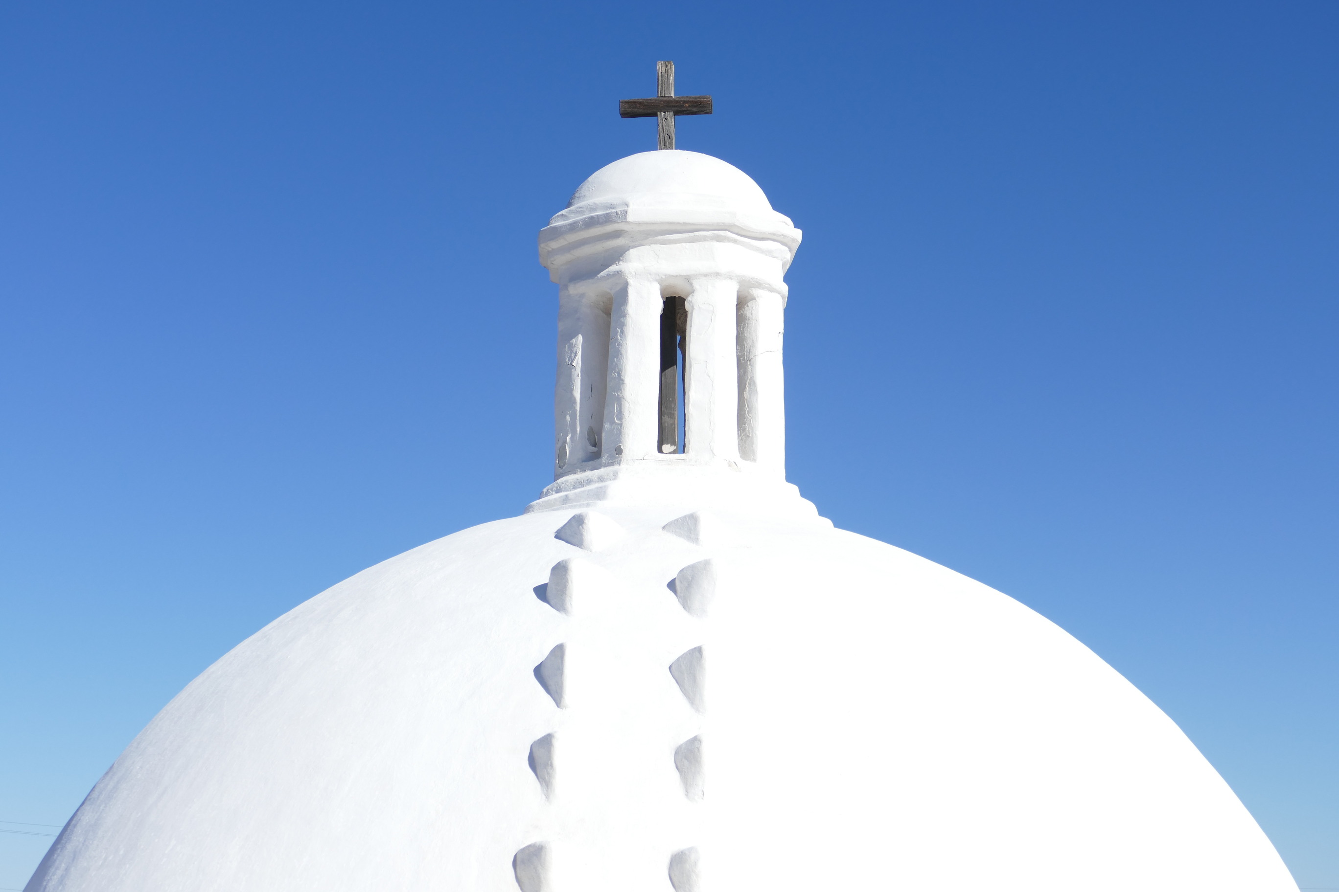 Tumacacori dome detail, bright white