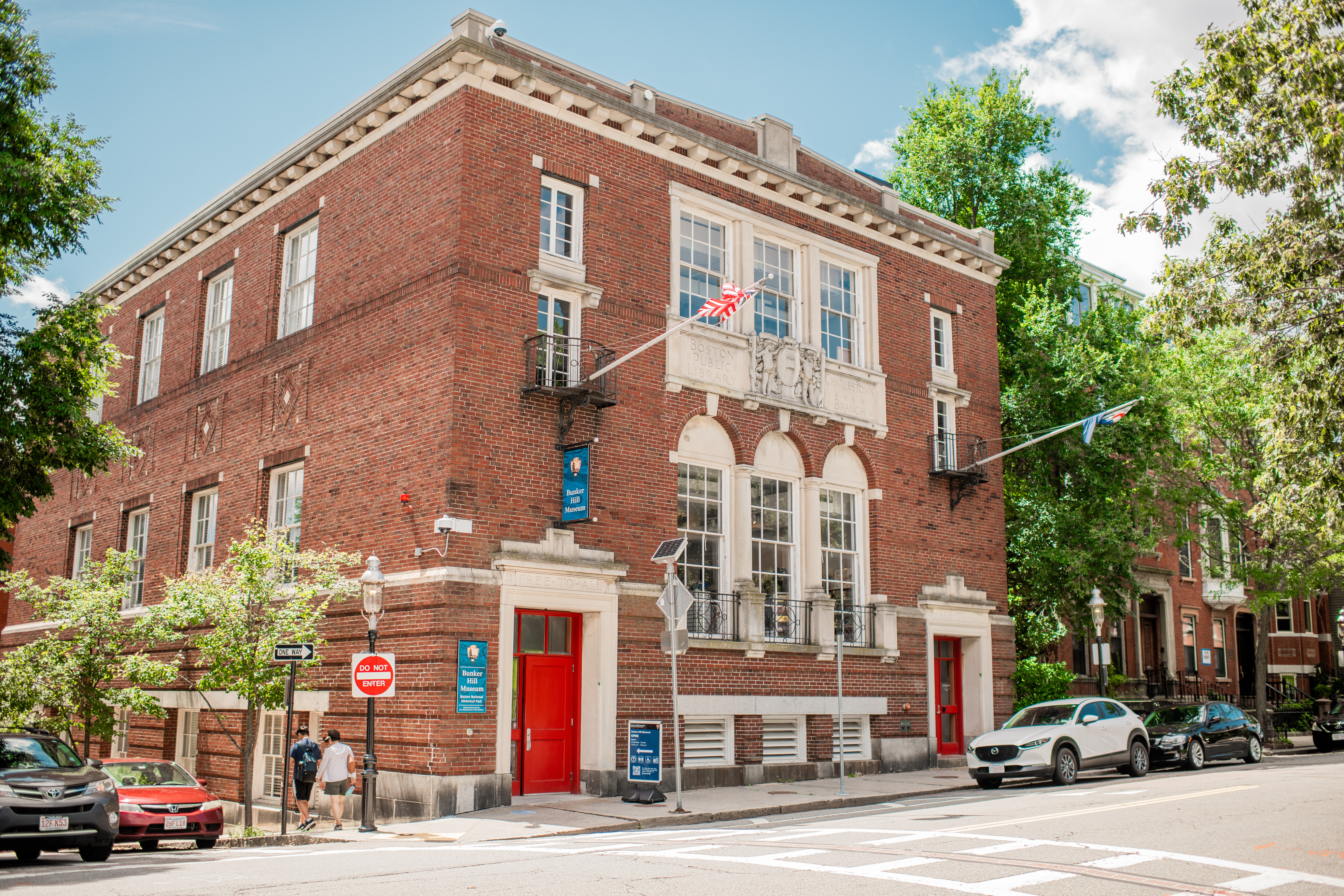 Bunker Hill Monument and Museum