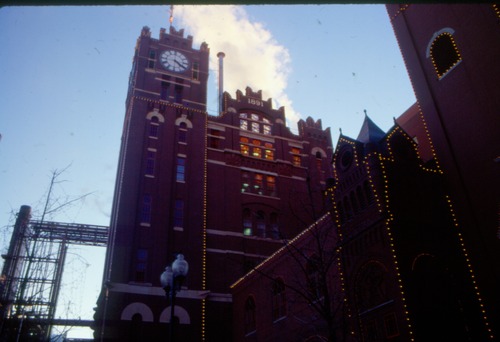 Image of a tall clock tower.