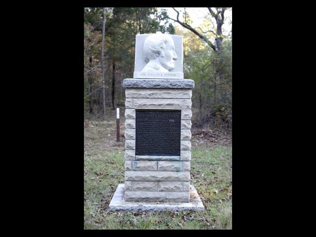 Monument in memory of General Bushrod Johnson, Tennessee.