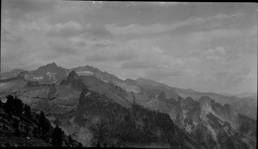 SEKI Roberts Collection Series: 2 Negatives; 12 Scenics