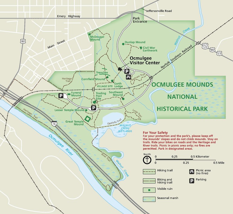 Map of Ocmulgee Mounds National Historical Park in Georgia. Park property is indicated in green and is bordered by Ocmulgee River to the southwest.