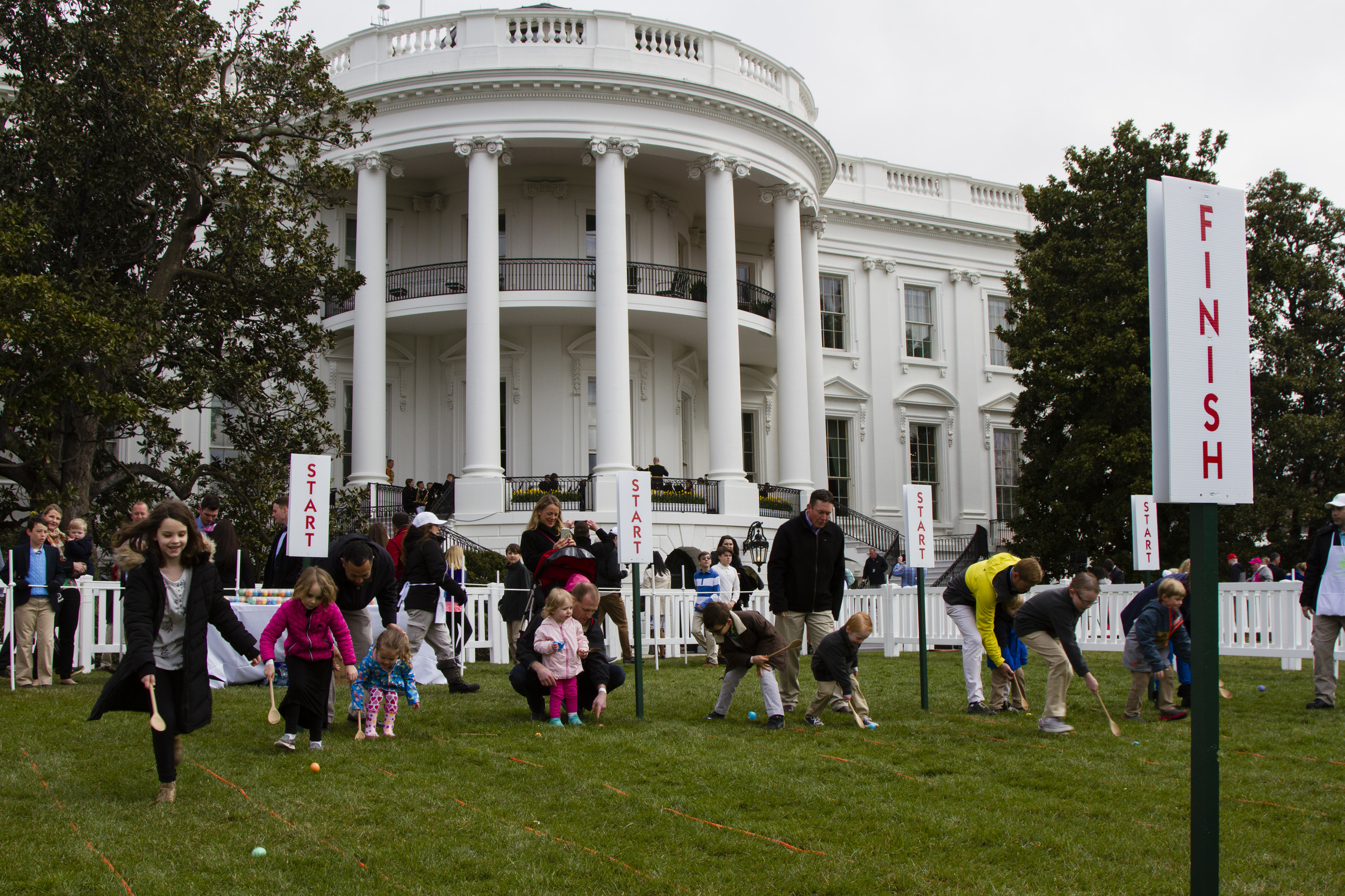 Children participate in the Egg Roll at the 2017 Easter Egg Roll