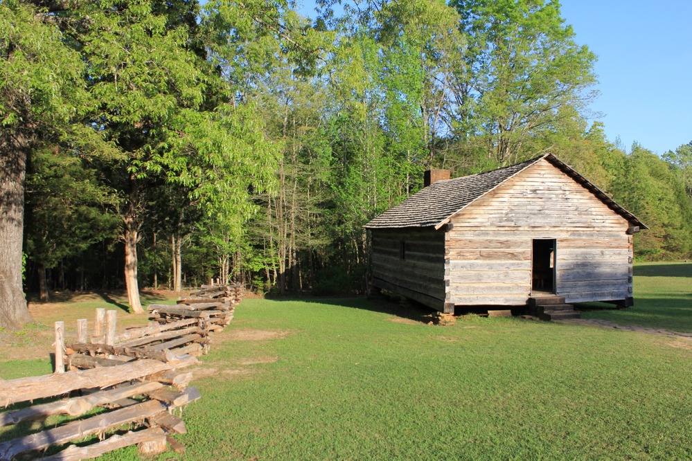 Shiloh Church | National Parks Near Memphis