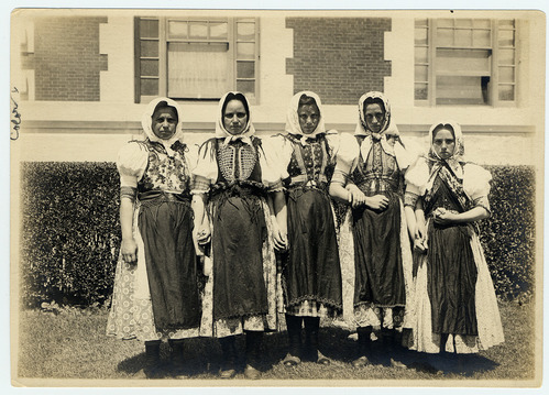 five young females