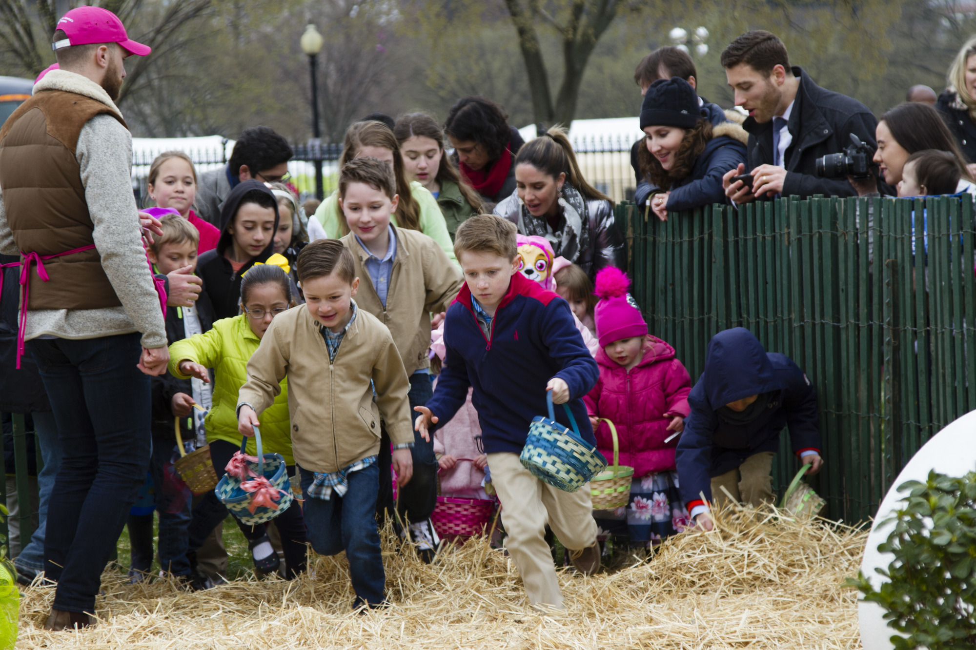 Children hunt for eggs at the 2017 Easter Egg Roll