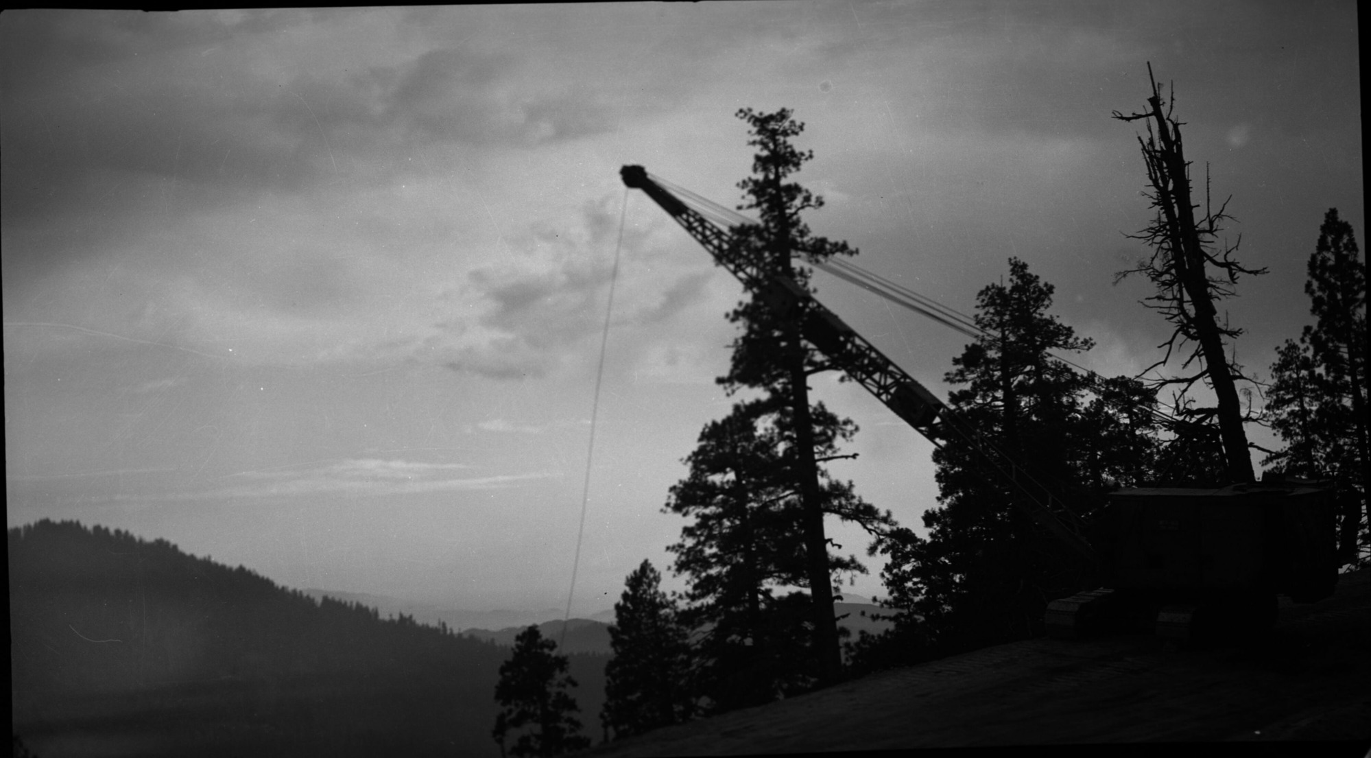SEKI Roberts Collection Series: 2 Negatives; 14 Sites and Structures