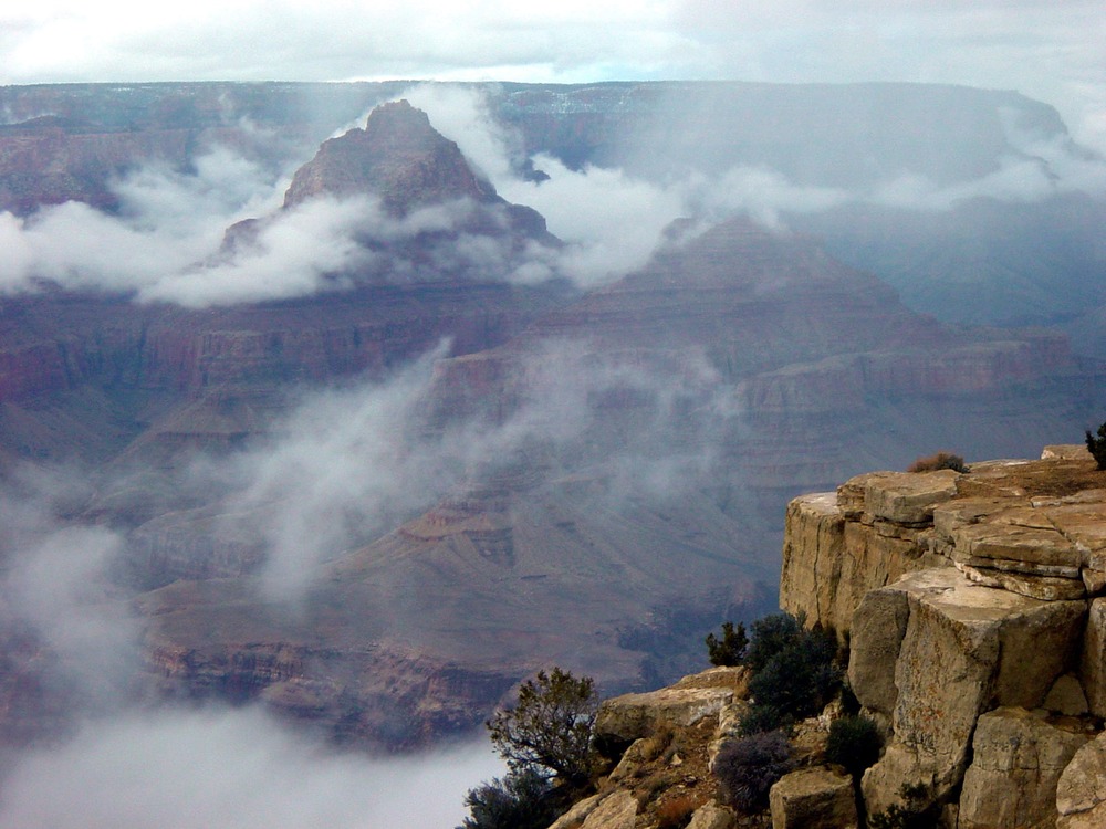 D7452 Grand Canyon_Winter Inversion from Lipan Point