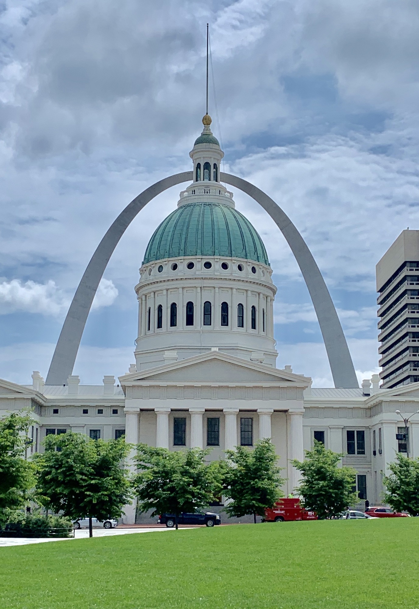 The Old Courthouse and Interiors 