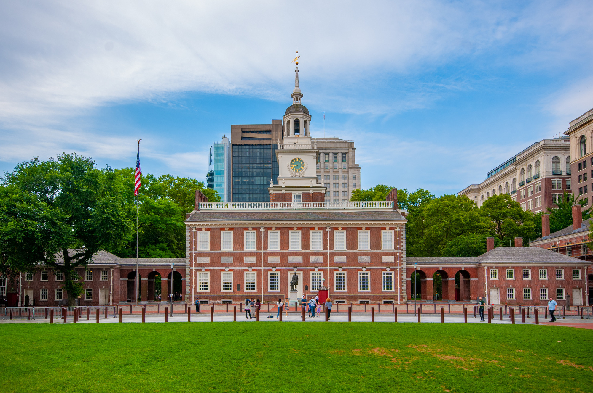 independence hall tour times