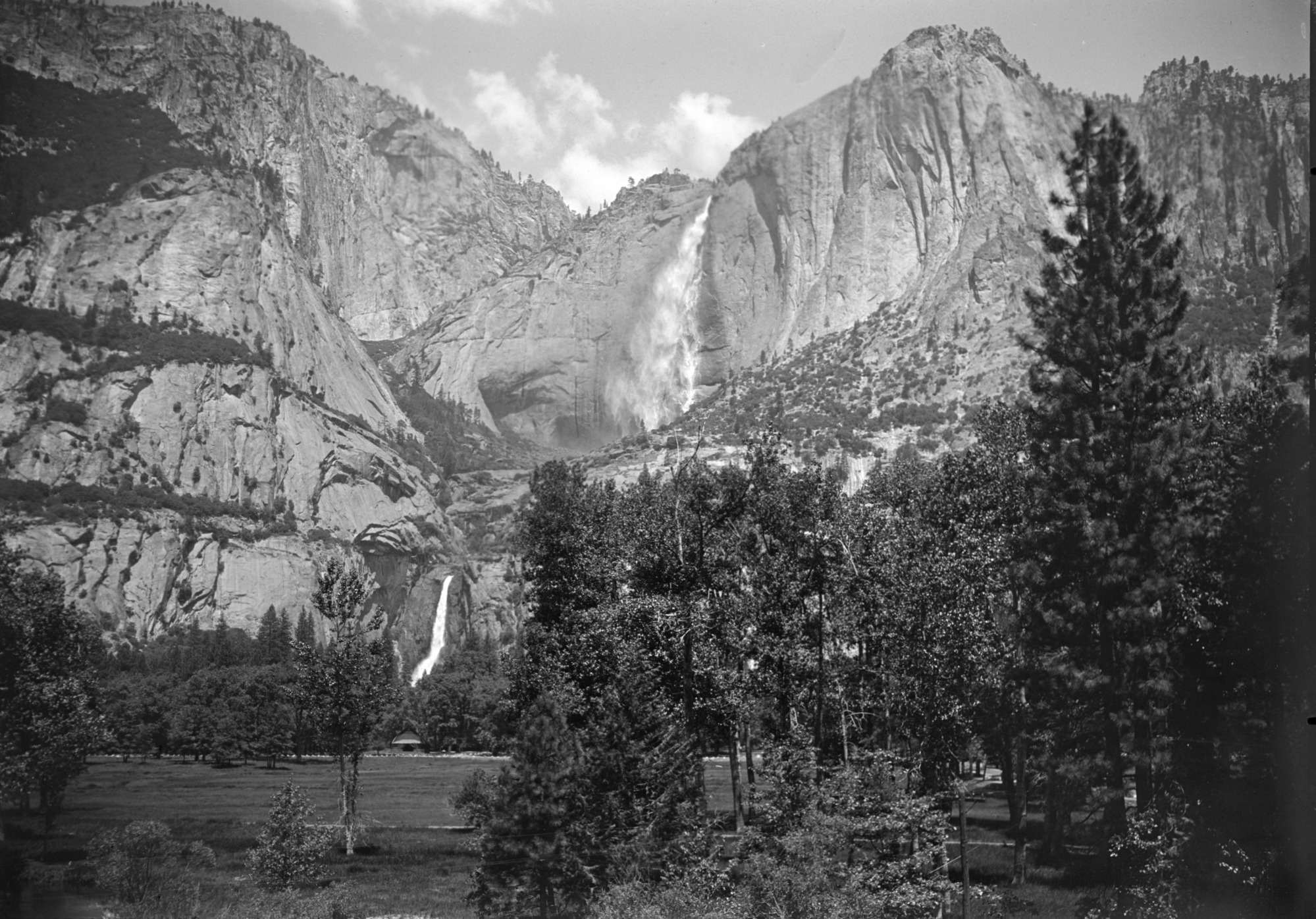 Copy Neg: L. Radanovich, December 1996. Yosemite Falls from Sentinel Hotel.