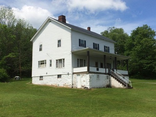 A white house