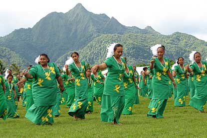Dancers and singers at the 2006 Flag Day ceremony. Dancers and singers at the 2006 Flag Day ceremony.