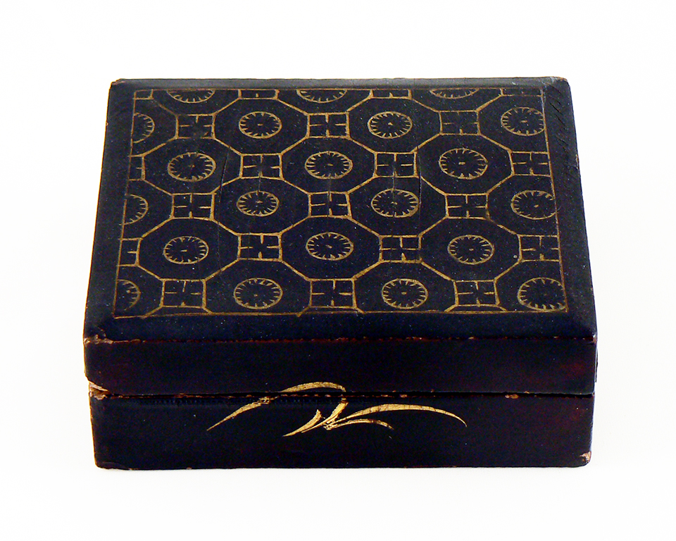 A black lacquered box that belonged to Henry Wadsworth, uncle of Henry Wadsworth Longfellow. A black lacquered box.