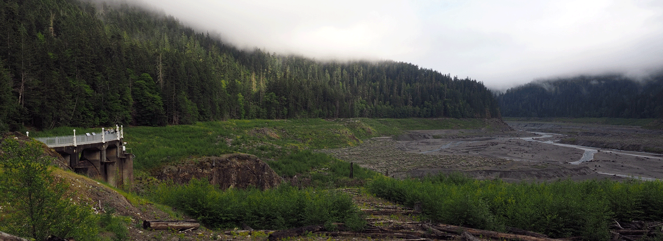 glines-spillway-overlook and-view