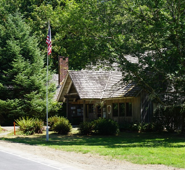 Quinault Rainforest North Shore Ranger Station