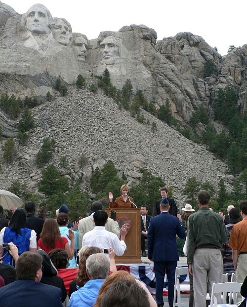 MORU Naturalization Ceremony