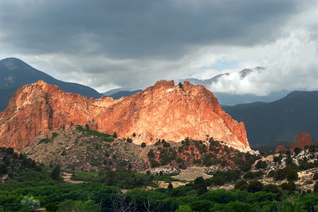 A view of the mountains at Garden of the Gods NNL.