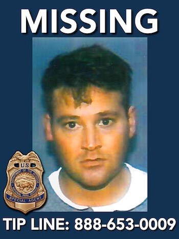 Missing person David Paul Morrison Photo of missing person David Paul Morrison, last seen May 25, 1998 in Yosemite National Park. Tip Line printed at bottom 888-653-0009.